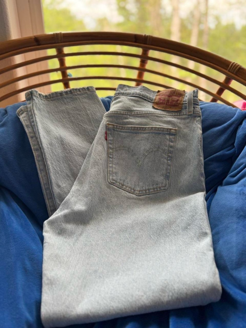 Levi's Light Wash Jeans